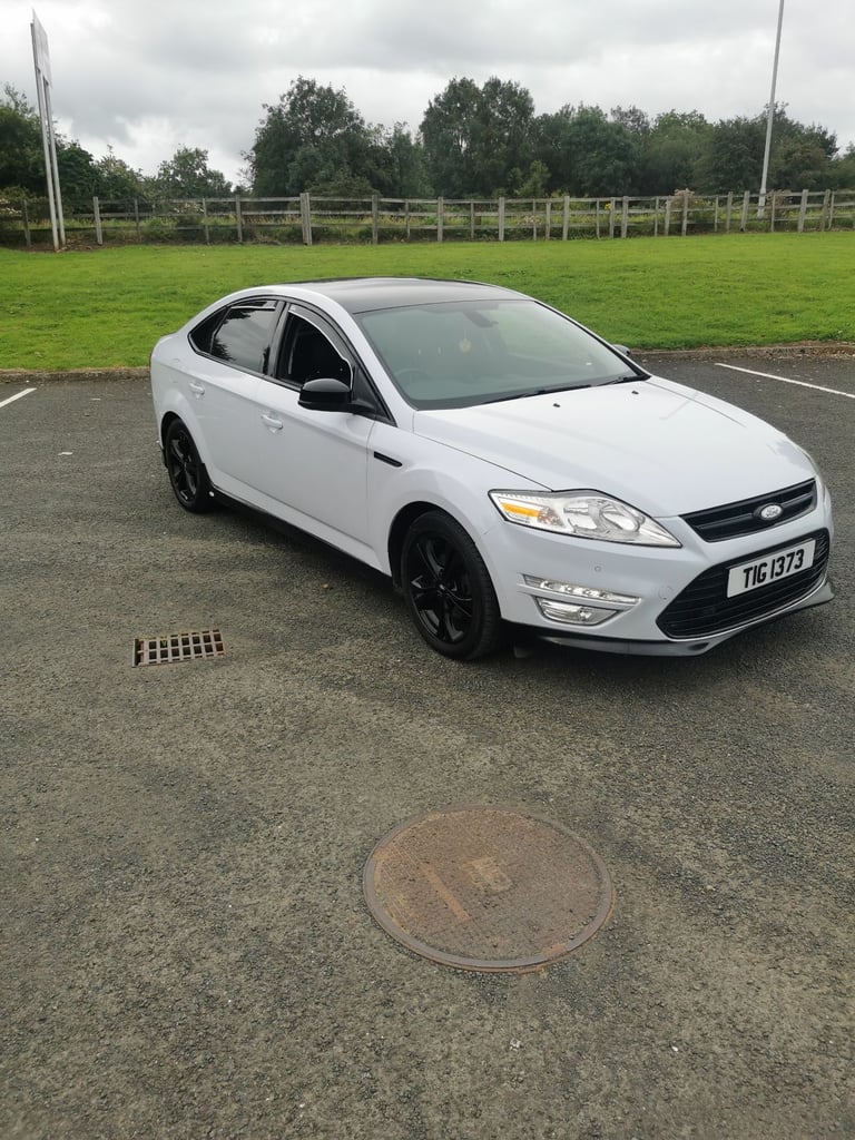 Ford, MONDEO, Hatchback, 2013, Manual, 1997 (cc), 5 doors