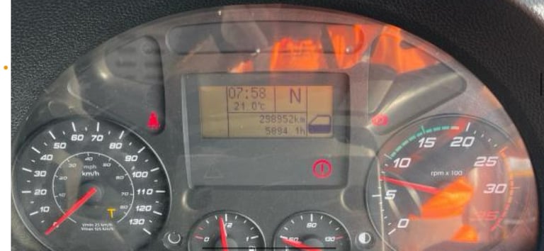 2019 Iveco Eurocargo 7.5 ton EURO 6 manual gearbox dropside scaffolding