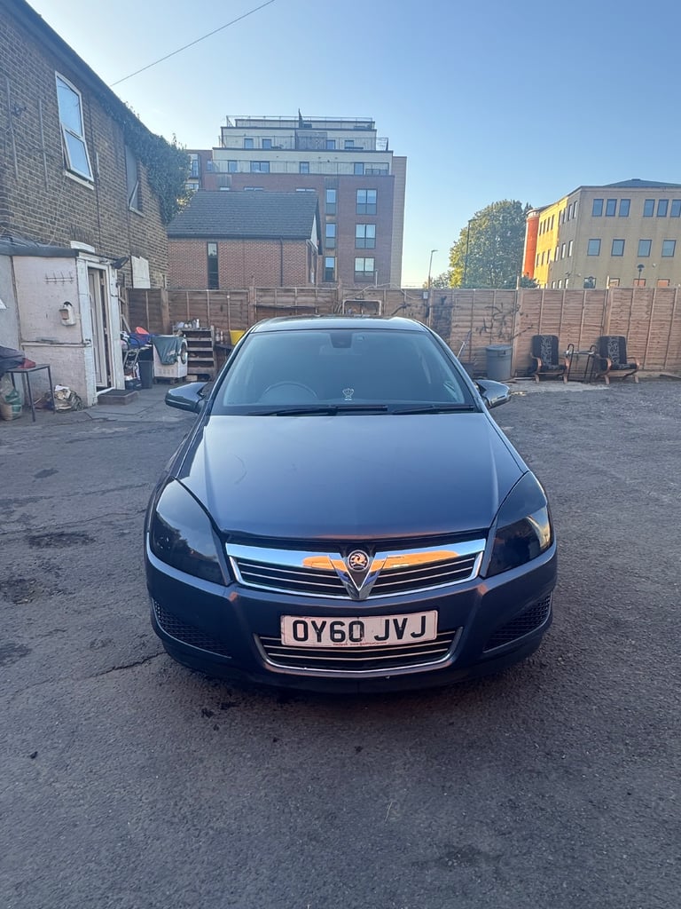 image for Vauxhall, ASTRA, Hatchback, 2010, Manual, 1364 (cc), 5 doors