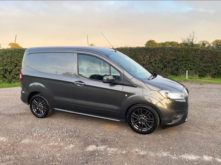 Ford, TRANSIT COURIER, Panel Van, 2019, Manual, 1498 (cc)