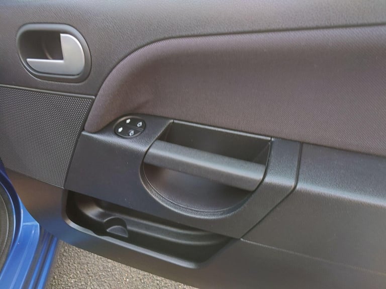 2008 Ford Fiesta 1.4 Zetec Climate 5dr HATCHBACK Petrol Manual