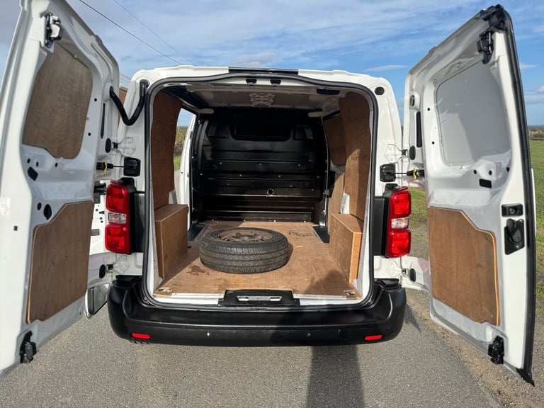 2016 Citroen Dispatch 1400 2.0 BlueHDi - NO VAT - ULEZ FREE - FULL HISTORY