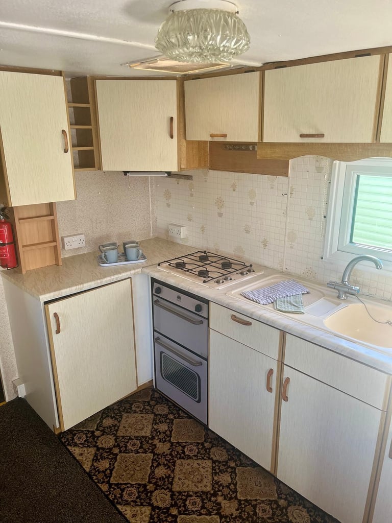 Very Cheap Static Caravan 34 x 12ft 2-Bedrooms 