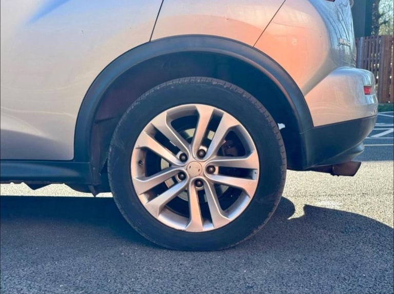 Nissan, JUKE, Hatchback, 2010, Semi-Auto, 1618 (cc), 5 doors