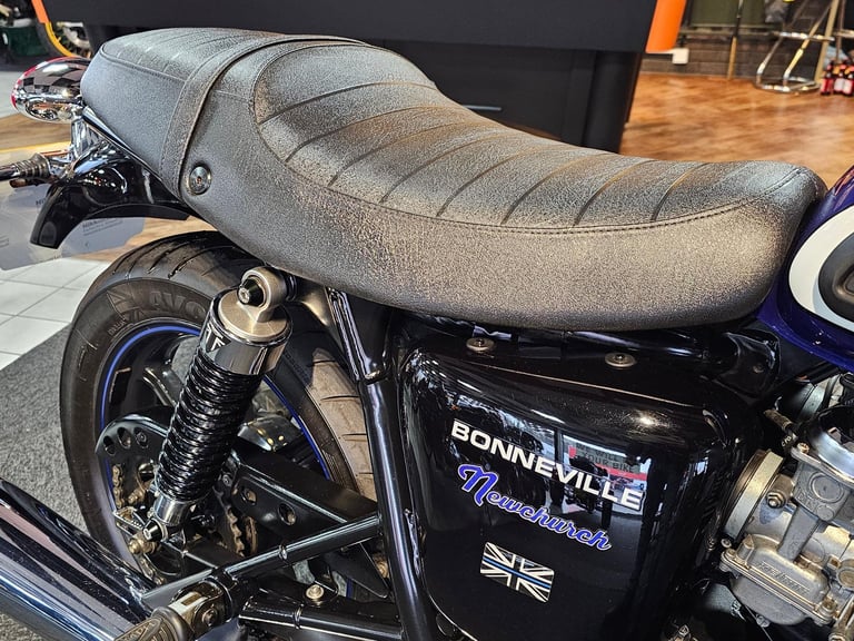 2015/65 TRIUMPH BONNEVILLE NEWCHURCH 865cc EXTRA'S 17,000 MILES