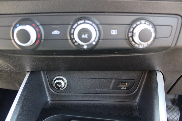 2018 Audi Q2 1.0 TFSI Sport Euro 6 (s/s) 5dr ESTATE Petrol Manual