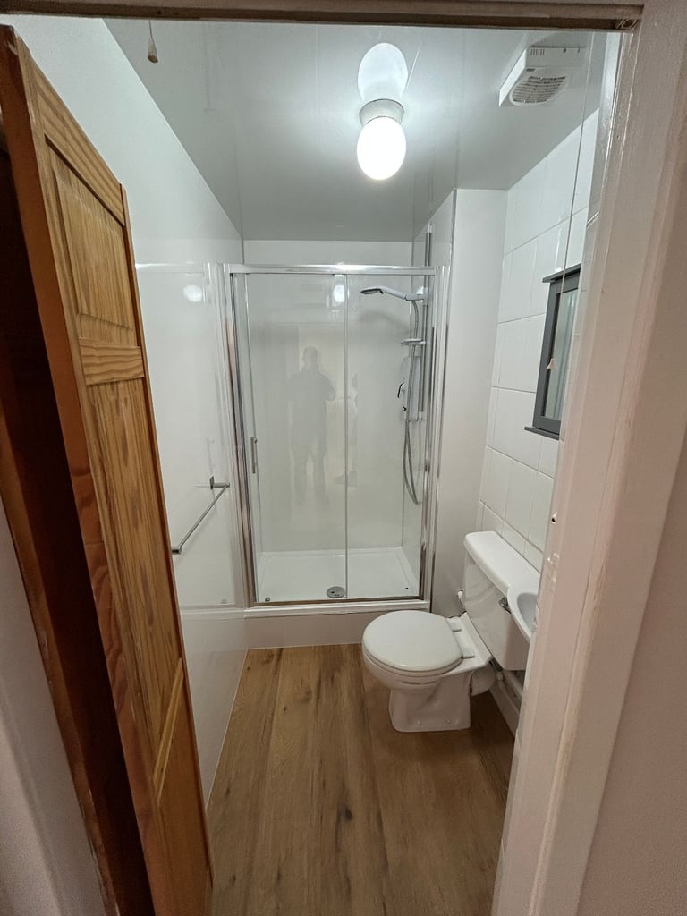 Fully furnished one bedroom flat in amazing location available to rent from 7/10/25