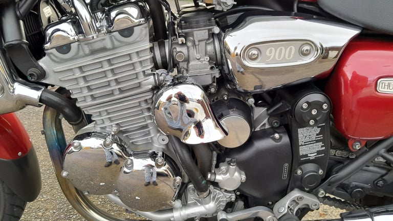 Triumph, THUNDERBIRD, 2002, 885 (cc)