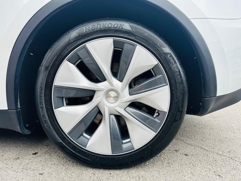 2023 Tesla Model Y Auto RWD 5dr MPV Electric Automatic