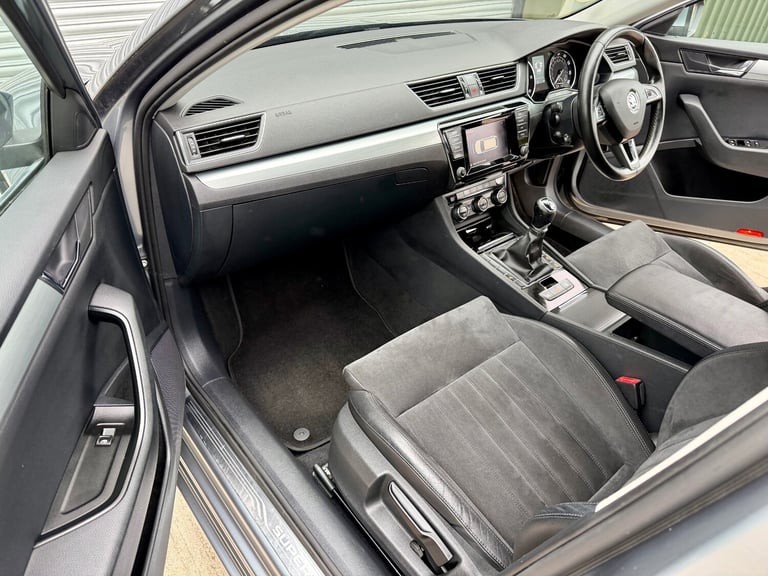 2015 Skoda Superb 2.0 TDI CR SE Business/ULEZ/£20 Road Tax/6 Months Warranty  ESTATE Diesel Manual