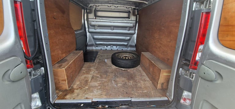 image for Vauxhall, VIVARO, Panel Van, 2012, Manual, 1995 (cc)