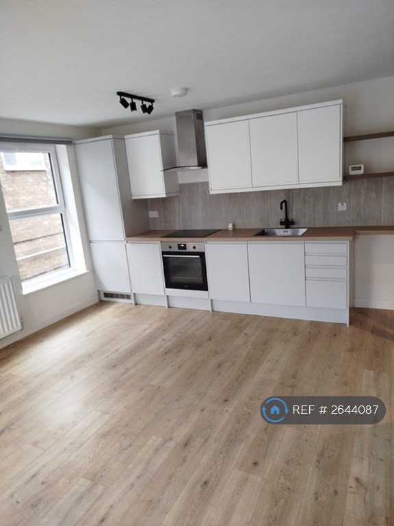 2 bedroom house in Lagentium Plaza, Castleford, WF10 (2 bed) (#2644087)