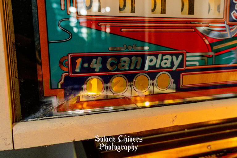 Elton John Arcade pinball machine Captain Fantastic KEN RUSSELL signed  