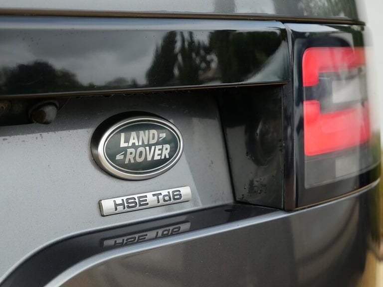 2017 Land Rover Discovery 3.0 TD6 HSE 5dr Auto ESTATE DIESEL Automatic