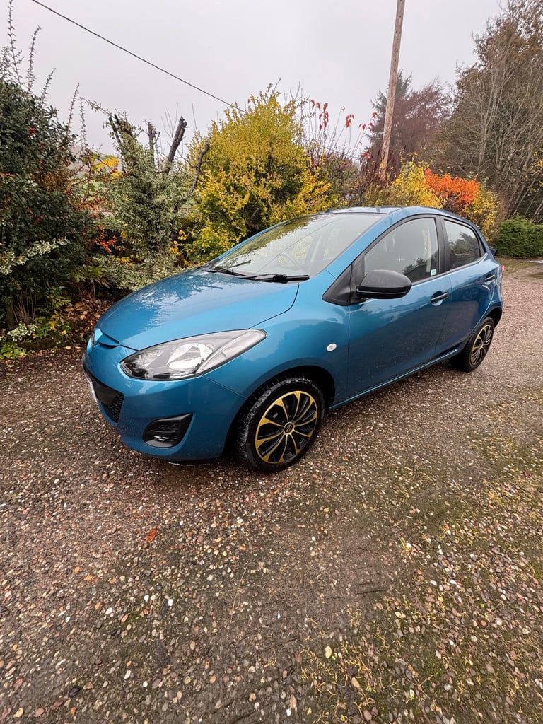 Mazda, 2, Hatchback, 2013, Manual, 1349 (cc), 5 doors