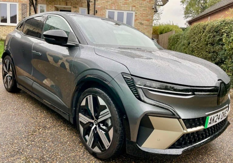 image for 2024 Renault Megane Megane Iconic Comfort Range EV 5dr Hatchback Electric Automatic