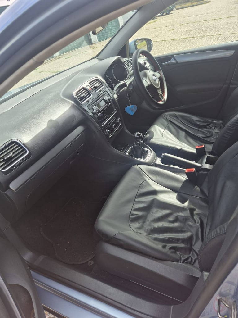 Volkswagen, GOLF, Hatchback, 2009, Manual, 1598 (cc), 5 doors