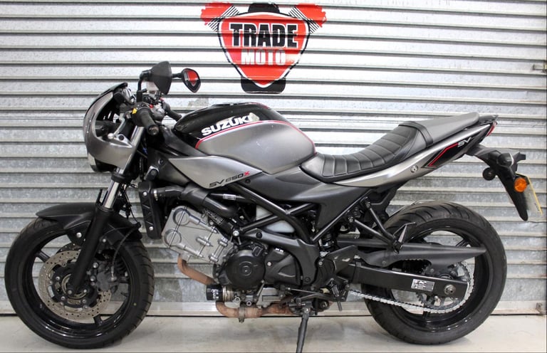 2018 68 SUZUKI SV 650 X XAU L8 SV650 GREY 18K HPI CLEAR NEW MOT JUST SERVICED