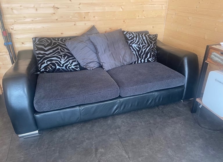 Three piece suit ,sofa, cuddle chair, arm chair 