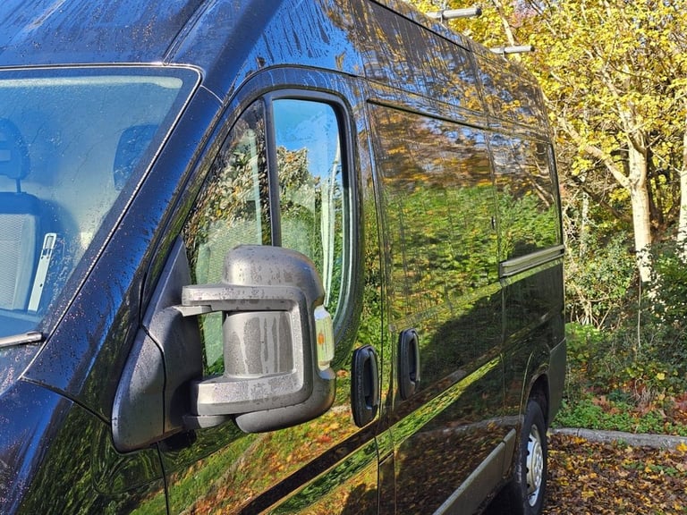 2019 Peugeot Boxer 2.0 BlueHDi 335 Professional Panel Van 5dr Diesel Manual L2 H2 Euro 6 (130  PA...