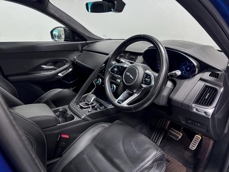 2021 Jaguar E-Pace 2.0 D200 R-Dynamic HSE 5dr Auto ESTATE DIESEL Automatic