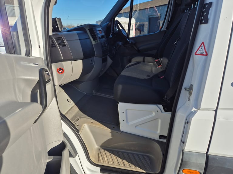 2018 Mercedes-Benz Sprinter 314 CDi MWB DUALINER 6 seat Eu6 AIR CON Crew Van Diesel Manual