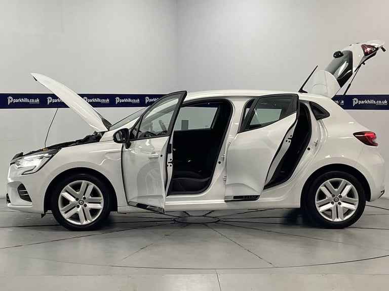 2020 Renault Clio 1.0 TCe Play Hatchback 5dr Petrol Manual Euro 6 (s/s) (100 ps) - AA INSPECT Hat...