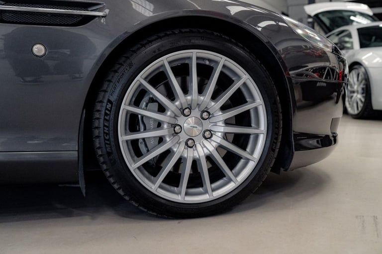 2007 56 ASTON MARTIN DB9 5.9 VOLANTE 2DR PETROL SEQ (EU4) (394 G/KM, 450 BHP)