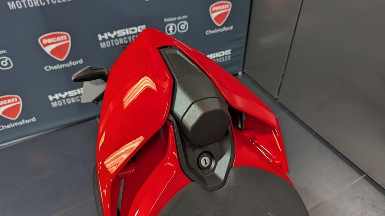 2025 Ducati Panigale V4S 1103 Ducati Quick Shift up/down 2.0 Euro 5