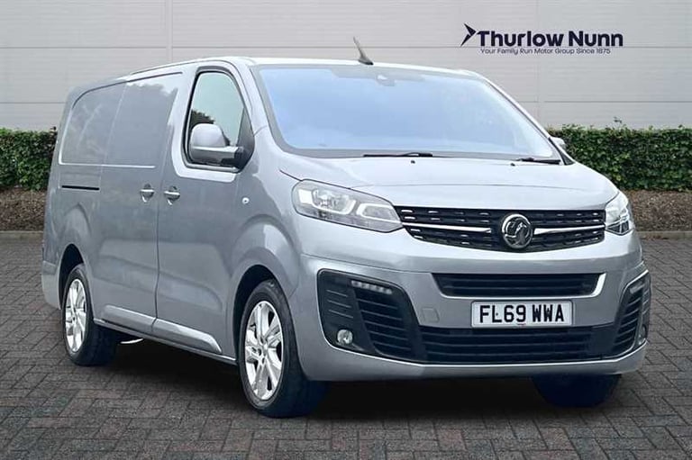 2019 Vauxhall Vivaro 2.0 Turbo D (120 PS) 3100 L2H1 Elite Diesel Panel Van *** NO VAT ON THIS VA ...