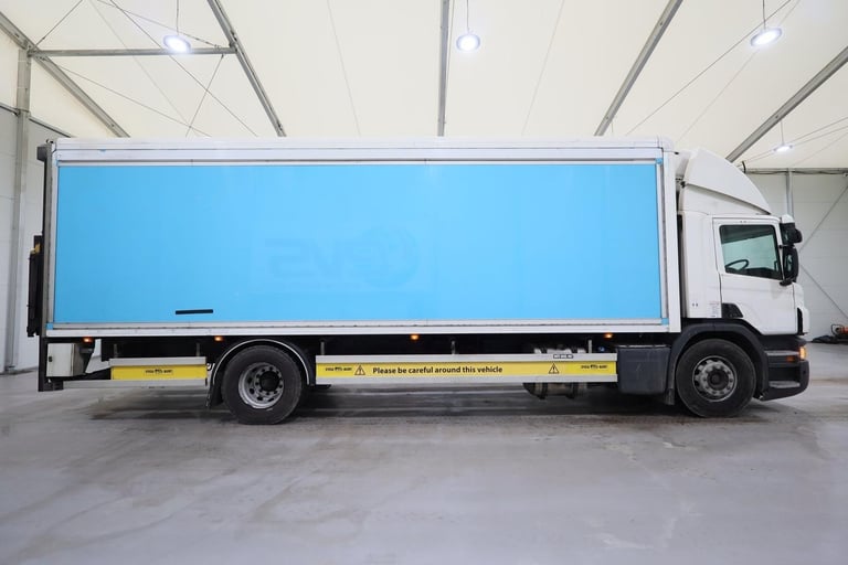 2016 (16 PLATE) Scania  P250 4x2 Euro 6 Refrigerated