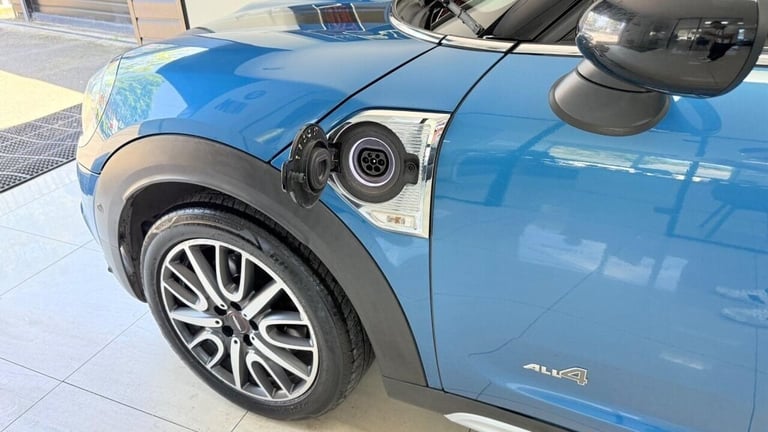 2017 MINI Countryman 1.5 7.6kWh Cooper SE Auto ALL4 Euro 6 (s/s) 5dr HATCHBACK PETROL/ELECTRIC Au...