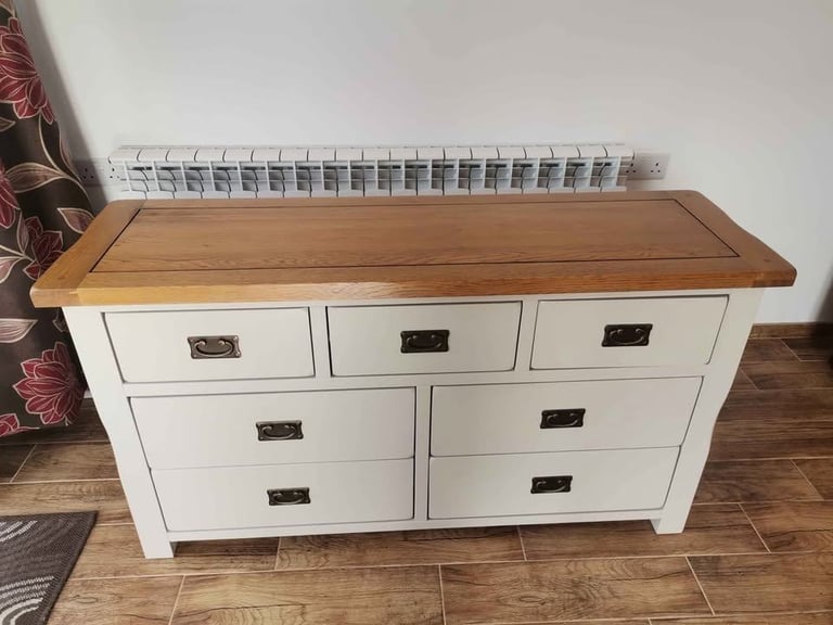 image for CAN DELIVER - OAK FURNITURE LAND CHEST OF DRAWERS IN VERY GOOD CONDITION