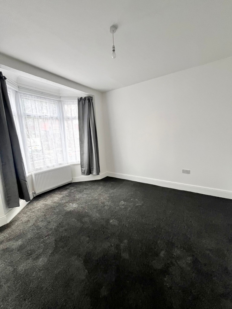 Newly Refurbished Home │East Ham