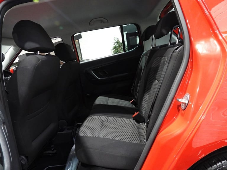 2010 60 SKODA FABIA 1.2 TSI SE HATCHBACK 5DR PETROL DSG EURO 5 (105 PS)