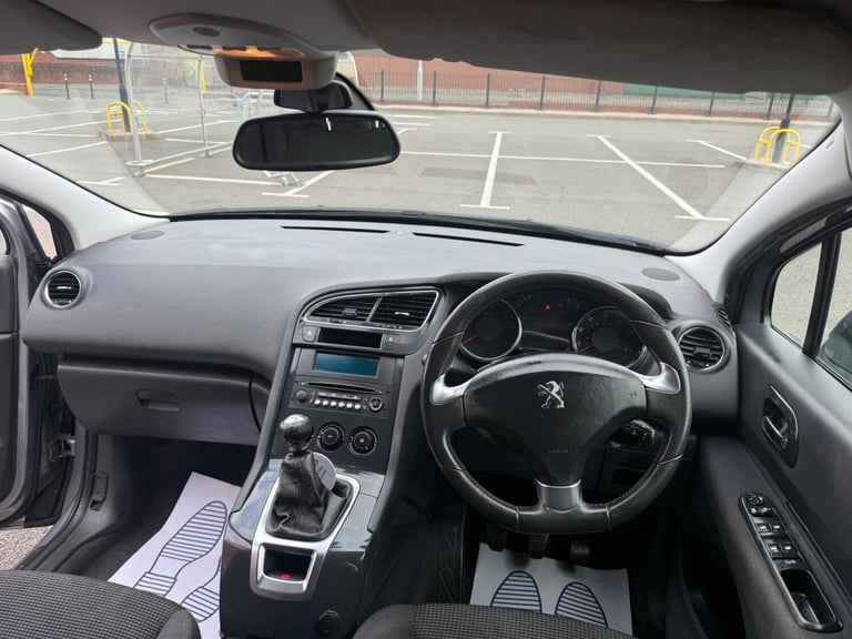  Peugeot 5008 1.6 HDi Active Euro 5 5dr Diesel Manual
