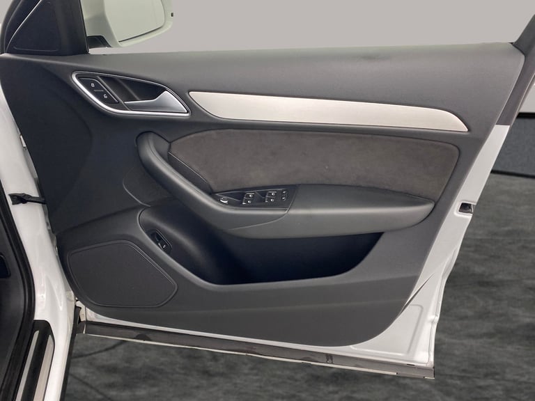 2017 Audi Q3 2.0 TDI S line Plus SUV 5dr Diesel S Tronic quattro Euro 6 (s/s) (184 ps) - Suv Dies...