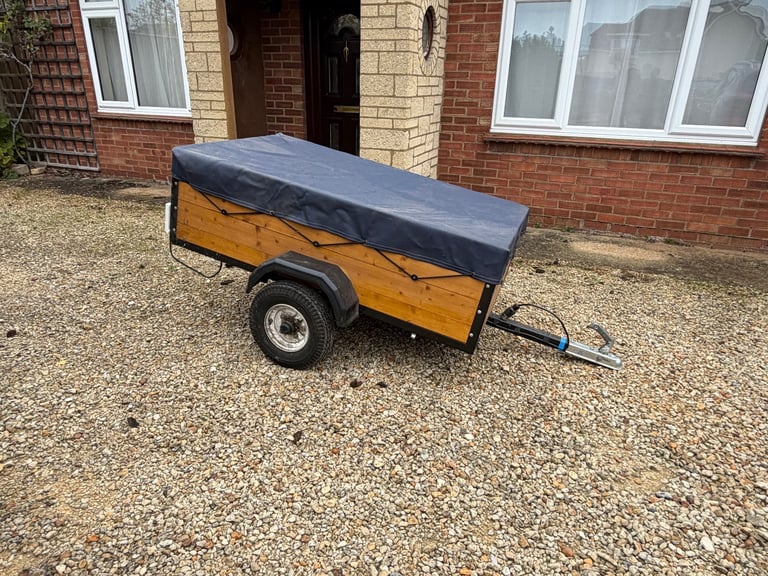 Trailer