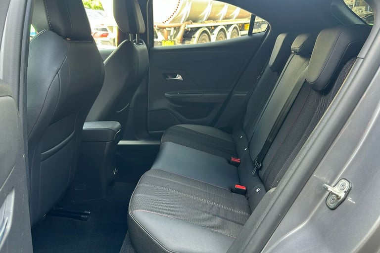  Vauxhall Mokka 1.2 Turbo Sri Premium Suv 5dr Petrol Manual Euro 6 s/s 130 Ps