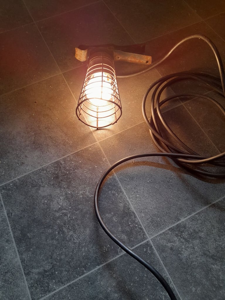 Mechanics inspection/ spot light