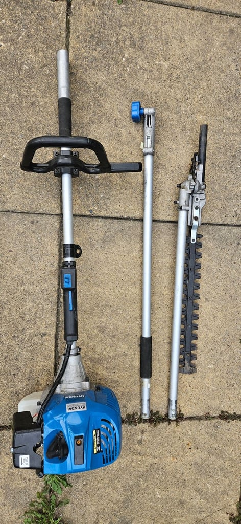 hyundai hypt5200x petrol  hedge trimmer