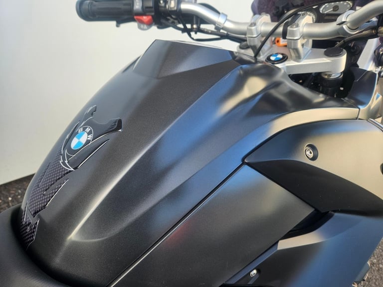 BMW R1200gs with full bmw vario luggage 
