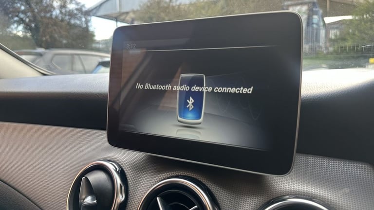2018 Mercedes-Benz GLA 1.6 GLA180 Urban Edition SUV 5dr Petrol Manual Euro 6 (s/s) (122 ps) ESTAT...