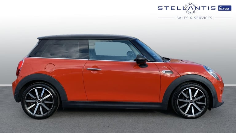 2018 MINI Hatch 1.5 Cooper Hatchback 3dr Petrol Steptronic Euro 6 (s/s) (136 ps) Hatchback Petrol...