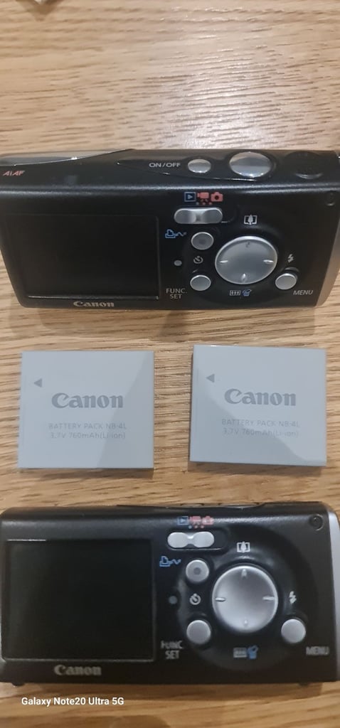 2 canon cameras 