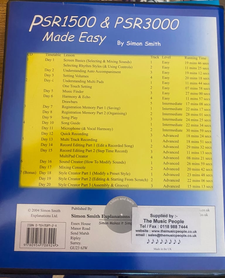 Yamaha PSR 3000 electronic keyboard, stand , cover and carry case 