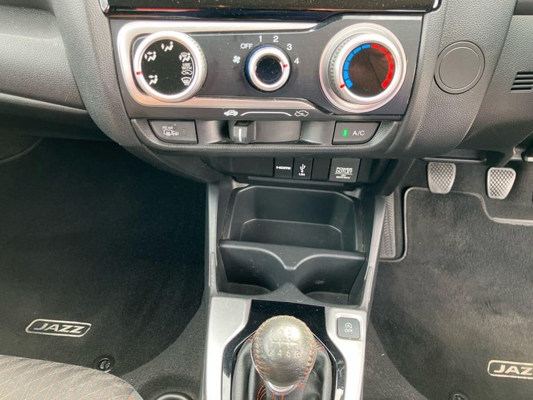 2018 Honda Jazz 1.5 i-VTEC Sport 5dr HATCHBACK Petrol Manual