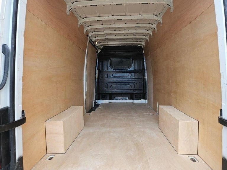 2022 ON 72 PLATE VOLKSWAGEN CRAFTER CR 35 STARTLINE TDI 140BHP LWB 4 METRE 