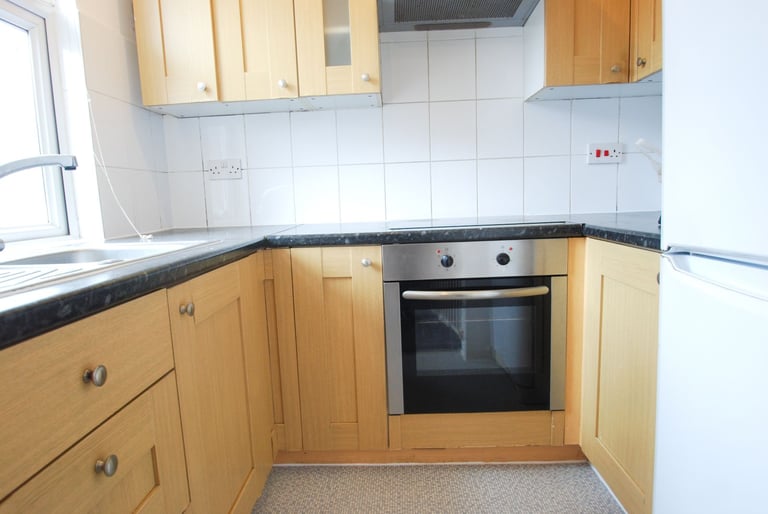 One bedroom first floor flat near Dollis Hill Station NW10