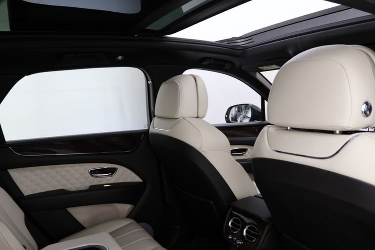 2021 Bentley Bentayga 4.0 V8 Base SUV 5dr Petrol Auto 4WD Euro 6 (s/s) (550 ps) ESTATE Petrol Aut...